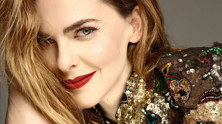 Η Ρένα Μόρφη στον Σταυρό του Νότου για πέντε μοναδικές εμφανίσεις