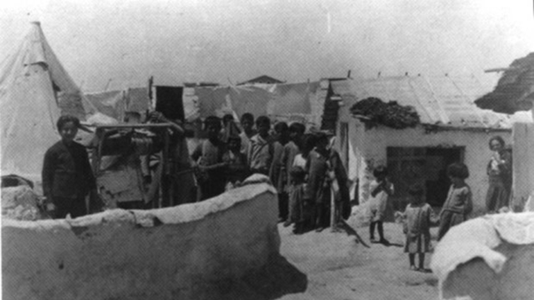 Θα σας κτίσουμε σχολεία!, ”Μα, δεν έχουμε παιδία”!!!