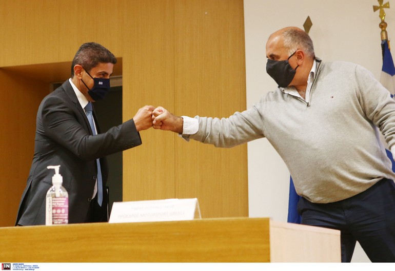 Ο υφυπουργός Αθλητισμού Λευτέρης Αυγενάκης με τον Πρόεδρο Motorsport Greece Τάκη Πουρναράκη