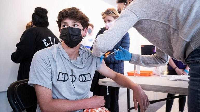 ΗΠΑ-Covid-19: Περισσότερα από 900.000 παιδιά ηλικίας 5 έως 11 ετών εμβολιάστηκαν μέσα σε μια εβδομάδα