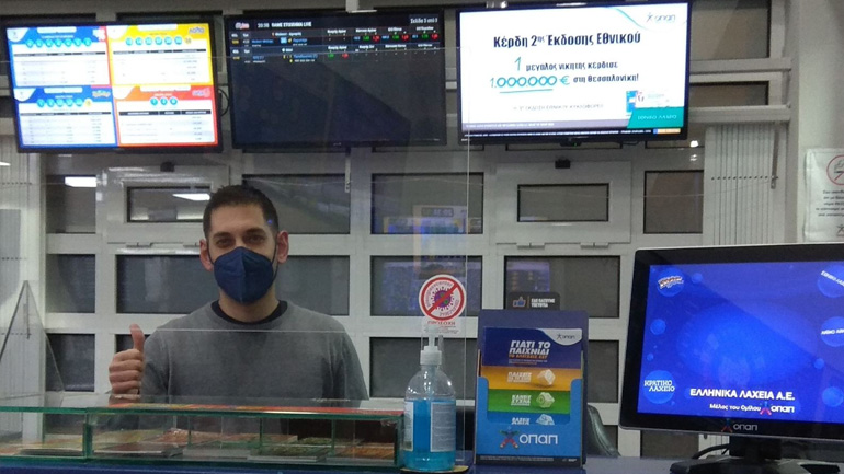 Eυθύμης Κατσαβριάς, ιδιοκτήτης ενός καταστήματος ΟΠΑΠ στην Αγ. Παρασκευή   