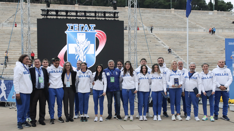 38ος Αυθεντικός Μαραθώνιος Αθήνας: Βραβεύτηκε η Ολυμπιακή ομάδα στίβου