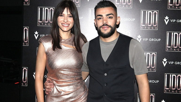 Λάουρα Νάργες: Στο πλευρό του Χρήστου Σαντικάι στην πρεμιέρα του Λάουρα Νάργες: Στο πλευρό του Χρήστου Σαντικάι στην πρεμιέρα του