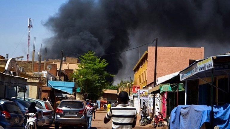 Μπουρκίνα Φάσο: Τουλάχιστον 20 νεκροί σε επίθεση εναντίον της χωροφυλακής