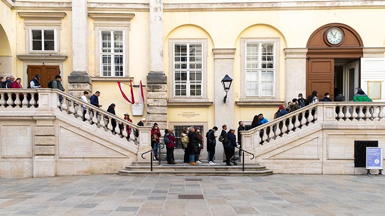 Αυστρία: Lockdown για μη εμβολιασμένους – αντίστοιχα μέτρα και στην πρωτεύουσα της Γερμανίας