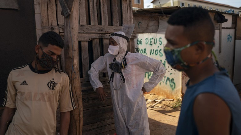 Covid-19: Ξεπέρασαν τους 611.000 οι νεκροί στη Βραζιλία