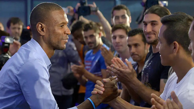 Eρίκ Αμπιντάλ: Ερευνάται από τις γαλλικές αρχές για την επίθεση στην παίκτρια της Παρί Σεν Ζερμέν!