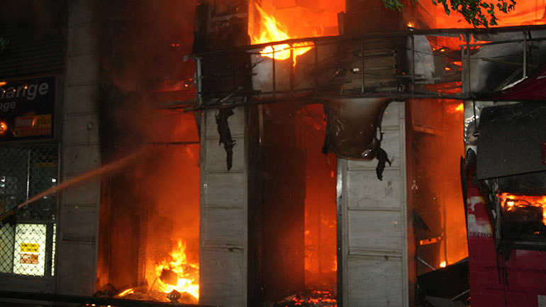 ΣτΕ: Αποζημιώσεις 1,8 εκατ. ευρώ σε επιχειρήσεις που καταστράφηκαν μετά τη δολοφονία Γρηγορόπουλου