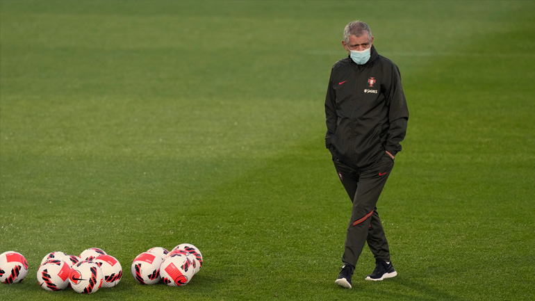 Πορτογαλία: Απόλυτη στήριξη της ομοσπονδίας στον Σάντος