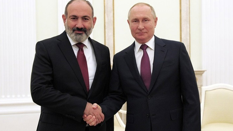 Τηλεφωνική επικοινωνία Πούτιν με τον πρωθυπουργό της Αρμενίας