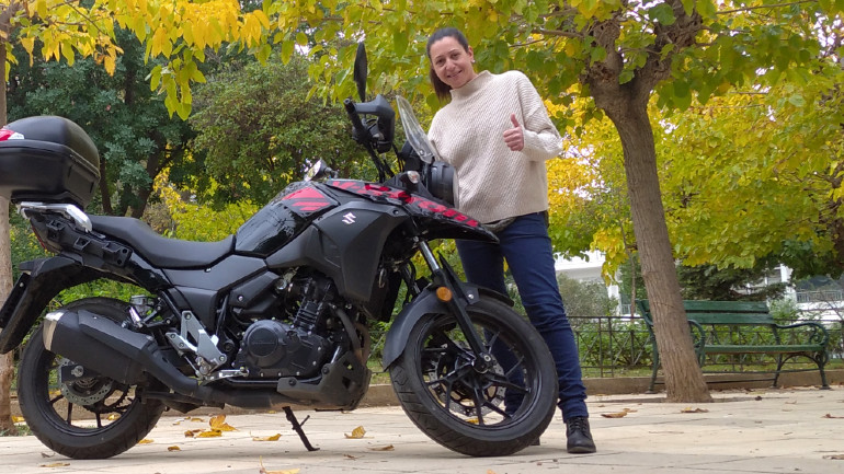 Παρέα με το Suzuki V-Strom 250 το οποίο την καλύπτει σε όλα!