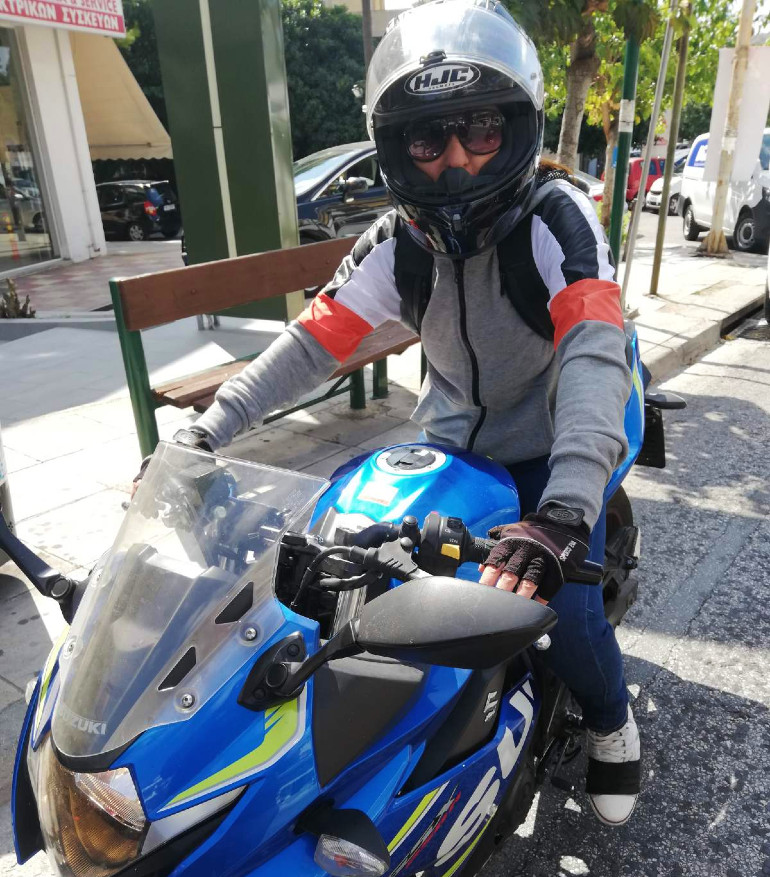 Στη σέλα ενός δανεικού GSX-R!