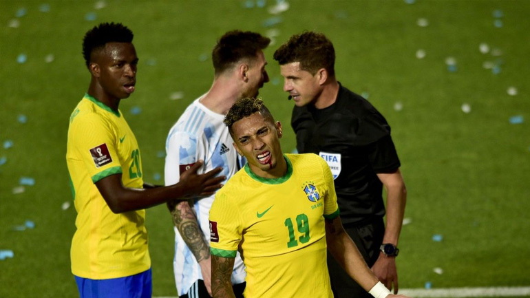 Προκριματικά Μουντιάλ 2022: Η CONMEBOL τιμώρησε τους διαιτητές του αγώνα Αργεντινή-Βραζιλία