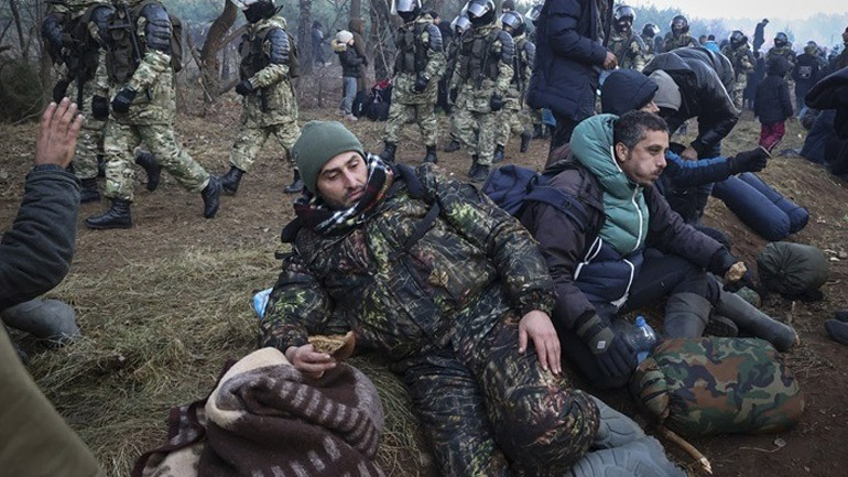 Φον ντερ Λάιεν και Ζελένσκι συζήτησαν το ενδεχόμενο βοήθειας της Ε.Ε. στα σύνορα Ουκρανίας – Λευκορωσίας