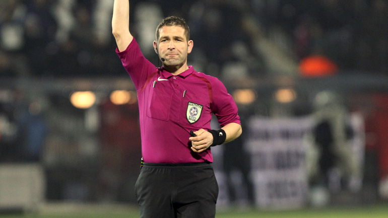 «Επίθεση» του εν ενεργεία διαιτητή Γρατσάνη στον Κλάτενμπεργκ: «Μειώνεις τους Έλληνες ρέφερι»