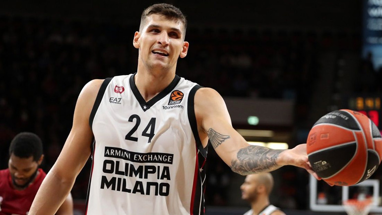 Αρμάνι Μιλάνο: Μπαίνει στο χειρουργείο ο Μήτογλου