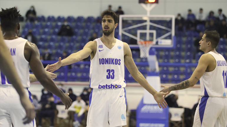 Μπάσκετ: Τέσσερα περιστατικά Covid-19 στον Ιωνικό – Στον… αέρα το ματς με τον Ηρακλή