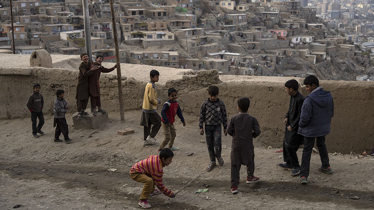 Η Ρωσία θα απομακρύνει 380 ανθρώπους από το Αφγανιστάν