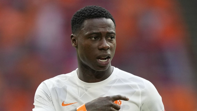 Κουίνσι Πρόμες: Ποινική δίωξη για απόπειρα ανθρωποκτονίας στον διεθνή Ολλανδό παίκτη
