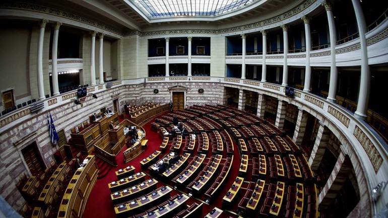 Βουλή: Επερώτηση ΣΥΡΙΖΑ για το διεθνές κέντρο αεροπορικής εκπαίδευσης Καλαμάτας