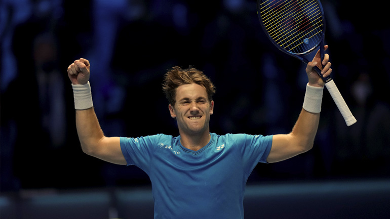 ATP Finals: Ο Ρούουντ νίκησε τον Ρούμπλεφ 2-1 σετ και πέρασε στα ημιτελικά!