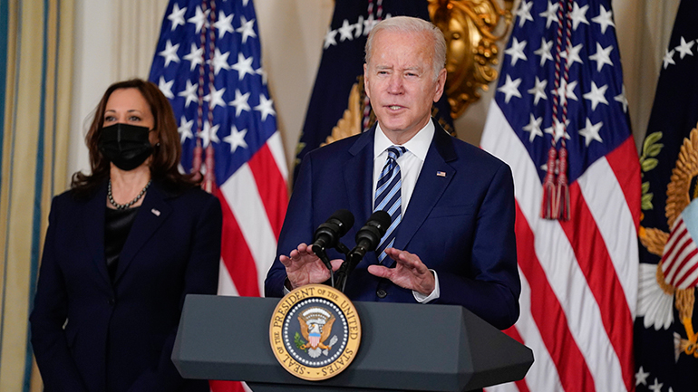 ΗΠΑ: Ο Μπάιντεν θα μεταβιβάσει προσωρινά τις εξουσίες του στην αντιπρόεδρο Χάρις