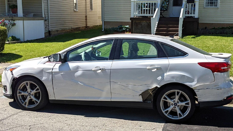 Τράκαρες παρκαρισμένο όχημα; Ολέθριο λάθος να την «κοπανήσεις»