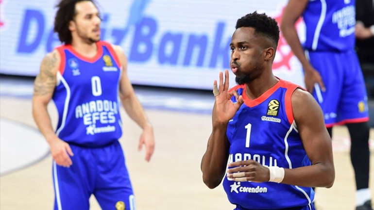 Euroleague: Ανεβαίνει η Αναντολού Εφές, 98-77 τη Μονακό