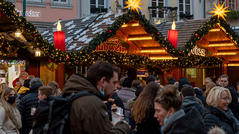 «Σώστε τα Χριστούγεννα»