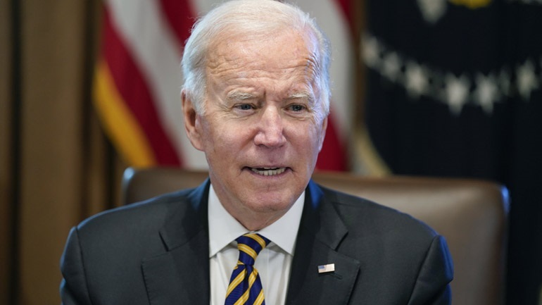 Ο Μπάιντεν διόρισε τον Τζερόμ Πάουελ για δεύτερη θητεία ως επικεφαλής της κεντρικής τράπεζας (Fed)