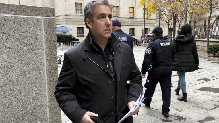 ΗΠΑ: Αποφυλακίστηκε ο πρώην προσωπικός δικηγόρος του Τραμπ, Μάικλ Κόεν