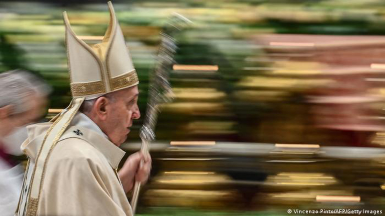 Πρόσφυγες από την Κύπρο θα πάρει μαζί του ο Πάπας;