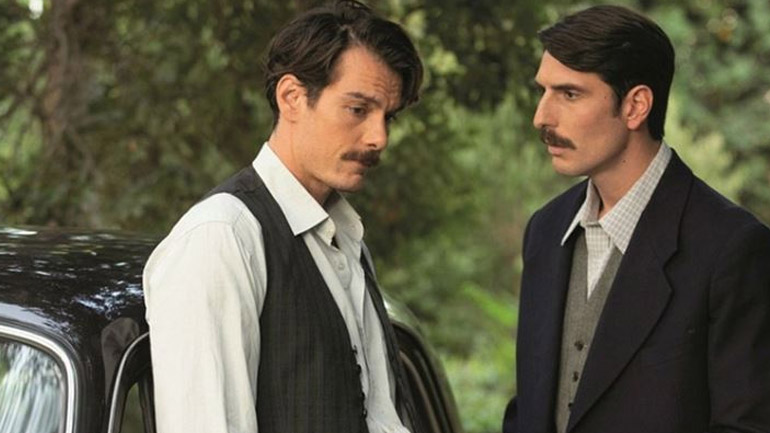 Άγριες Μέλισσες-Πέμπτη: Ο Πέτρος αποφασίζει να εκδικηθεί για τον θάνατο του αδερφού του, βάζοντας στο στόχαστρο τους δολοφόνους του