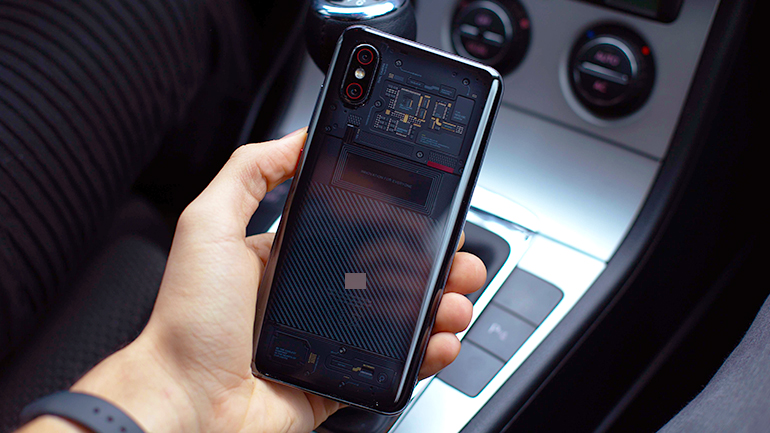 Κενά ασφαλείας σε τσιπ smartphone θα μπορούσαν να επιτρέψουν σε χάκερς να κρυφακούσουν συνομιλίες χρηστών Android