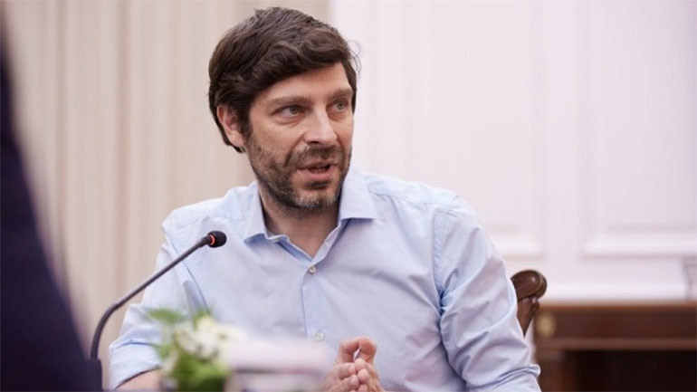 Γιατρoμανωλάκης: Το 2022 θα λειτουργήσουν ως δομές κατάρτισης τα υφαντουργεία σε Βλάστη Κοζάνης και Νεστόριο Καστοριάς