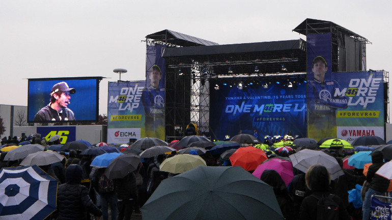 Αποστολή EICMA 2021: Η Αυτού Εξοχότης Valentino Rossi