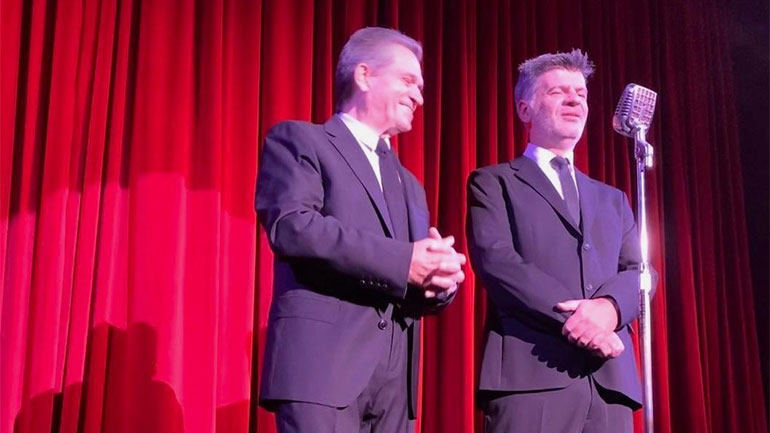 Ο Γιώργος Μαργαρίτης υποδέχεται τον Φοίβο Δεληβοριά στη μουσική σκηνή Σφίγγα