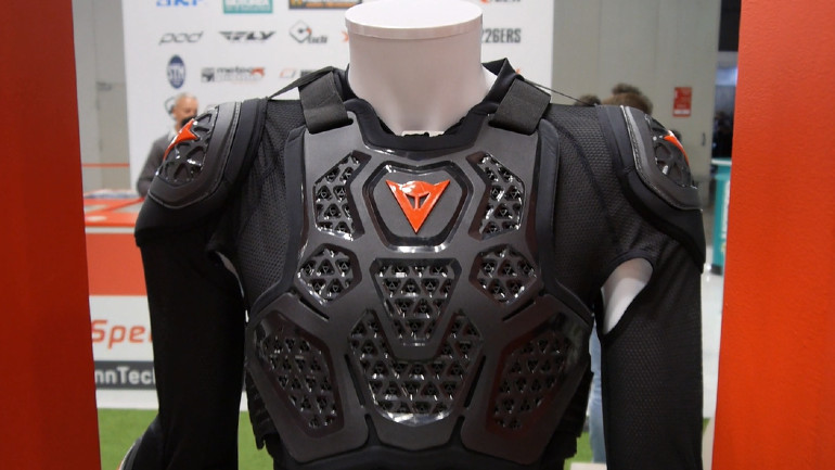 Μεγάλη η απουσία της Dainese από την EICMA φέτος.