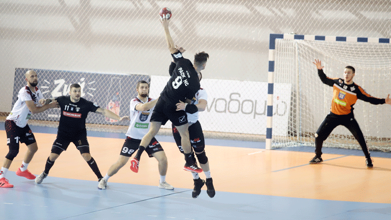 Χάντμπολ: Πρώτο βήμα πρόκρισης για τον ΠΑΟΚ, νίκησε 28-25 την Ντόμπελε