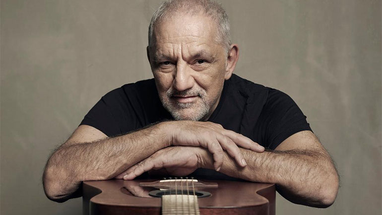 «Ένα Φως Αναμμένο»: Νέο Τραγούδι & video clip από τον Νίκο Πορτοκάλογλου