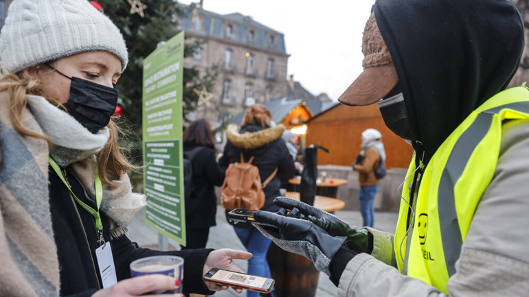 Τσεχία: Πρώτο ύποπτο περιστατικό μόλυνσης της νέας παραλλαγής του κορωνοϊού