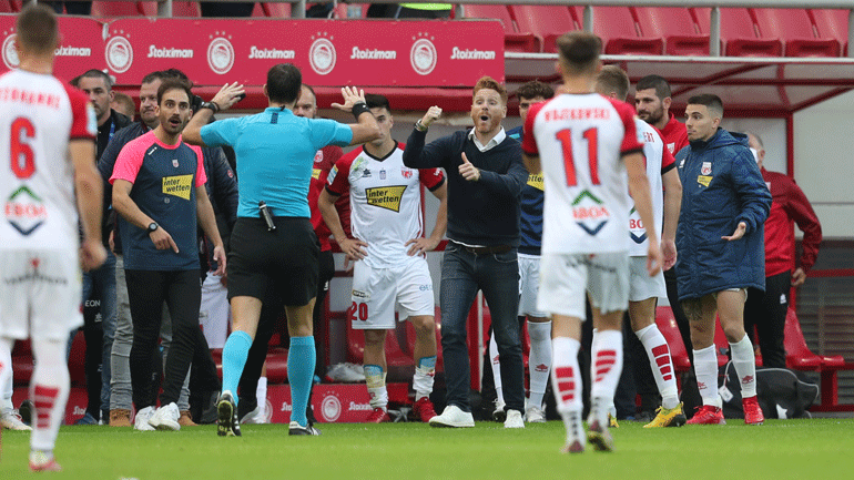 Βόλος: «Συγχαρητήρια στη διαιτησία και σε όσους επί σειρά ετών υπηρετούν ένα σάπιο κατεστημένο»