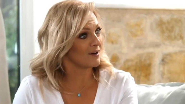 Χριστίνα Λαμπίρη: Συγκινήθηκε μιλώντας για τους γονείς της που έχουν φύγει από τη ζωή