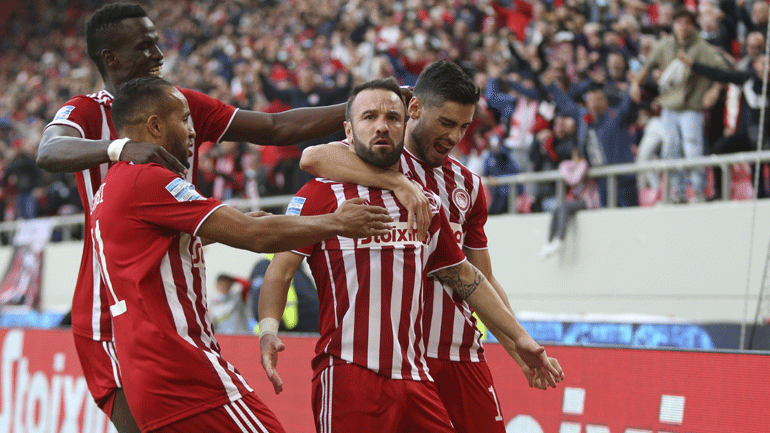 Στις καθυστερήσεις ο Ολυμπιακός, 2-1 τον Βόλο