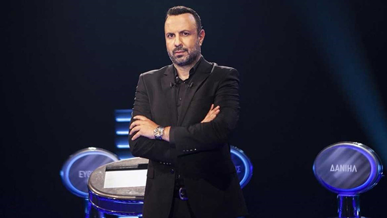 Δύσκολες ώρες βιώνει ο Τάσος Τρύφωνος