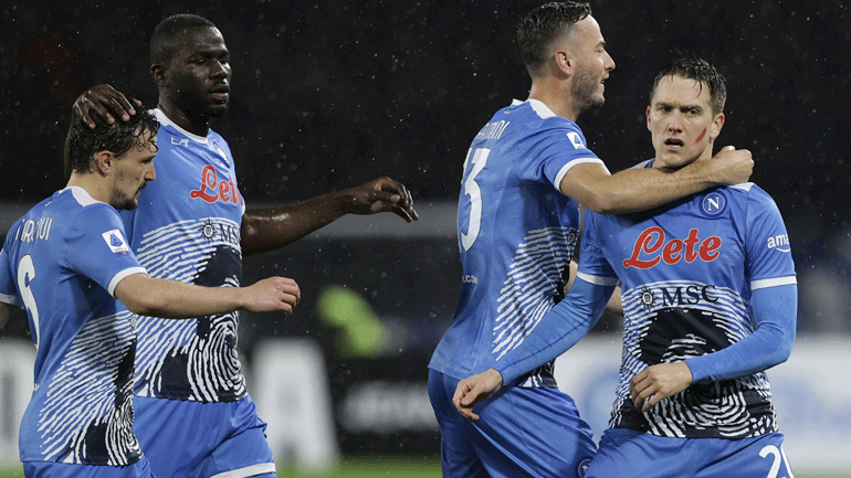 Πάρτι για τη Νάπολι, 4-0 τη Λάτσιο