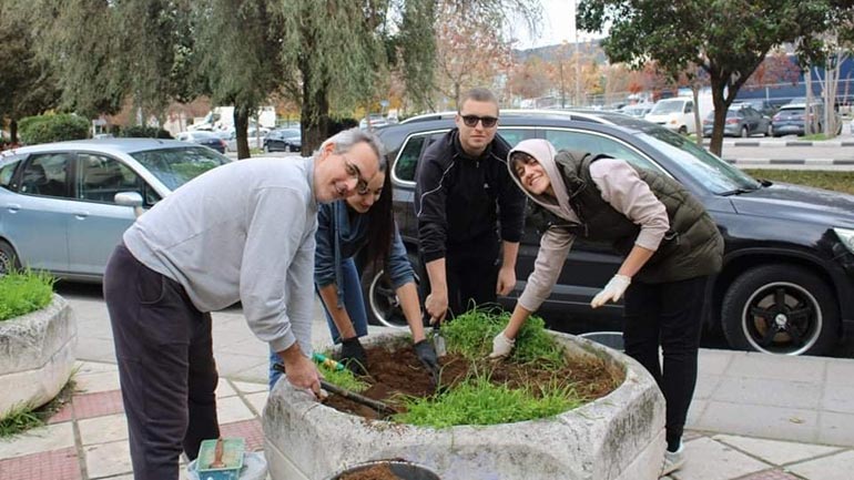 Θεσσαλονίκη: Παρέμβαση σε γειτονιά της Τούμπας από τους «Περβολάρηδες»