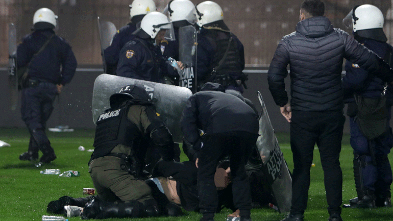 Έρευνα για τα υγειονομικά μέτρα στο ντέρμπι ΠΑΟΚ-Άρης – Στο Αυτόφωρο παραπέμφθηκαν οι 4 συλληφθέντες Έρευνα για τα υγειονομικά μέτρα στο ντέρμπι ΠΑΟΚ-Άρης – Στο Αυτόφωρο παραπέμφθηκαν οι 4 συλληφθέντες