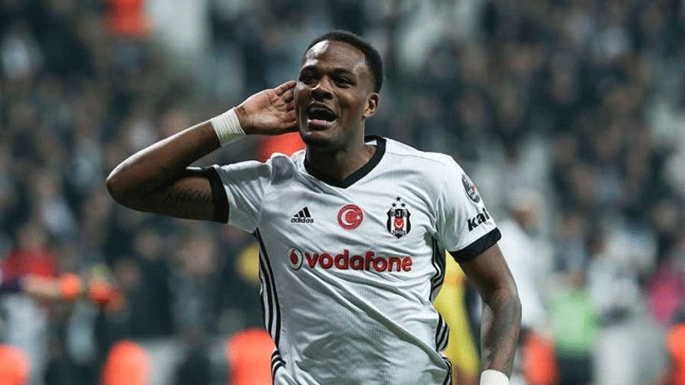 «Κλείνει τον Λαρίν ο Ολυμπιακός»