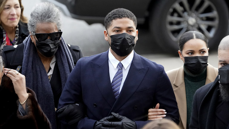 ΗΠΑ: Ο ηθοποιός Τζάσι Σμόλετ δικάζεται για τη σκηνοθετημένη επίθεση σε βάρος του